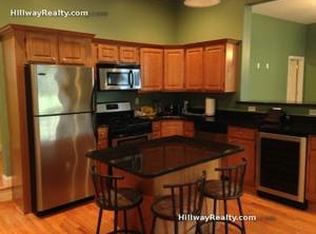 28 Hawthorne St #2, Roxbury, MA 02119