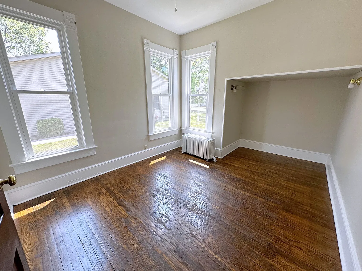 1601 S 8th St Apt 1 — Photo 2