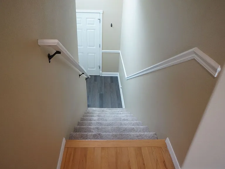 2649 NW Kennedy Ct — Photo 2