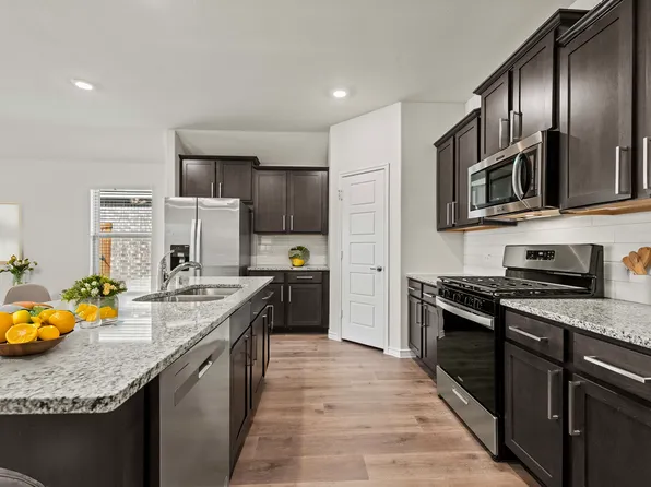 411 Revolution Rd, Fate, TX 75189