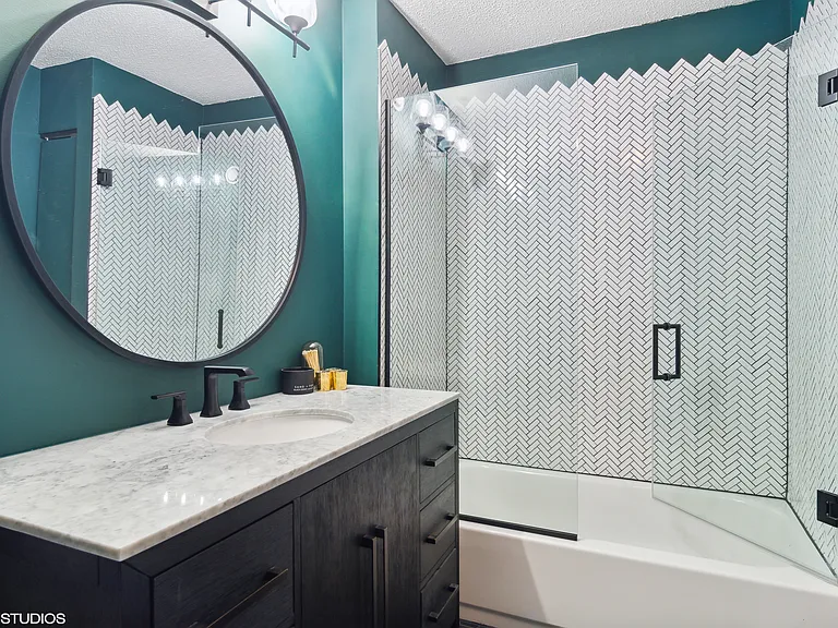 545 N Dearborn St #3008 — Photo 23