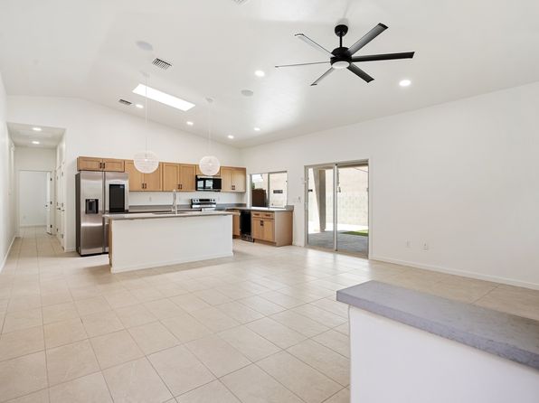 2918 N Tyndall Ave #2