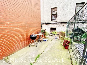Rented by Sunrise Real Estate