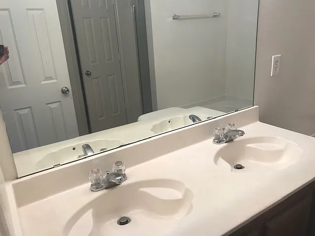 1045 Cavern Dr — Photo 18