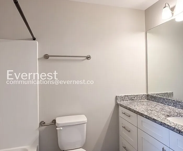 250 Tara Ct — Photo 9