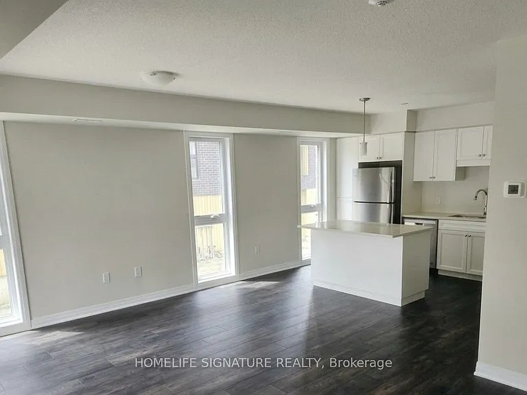 16 Urbane Blvd — Photo 10