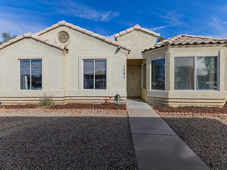 8520 W Palm Ln #1091 — Photo 2