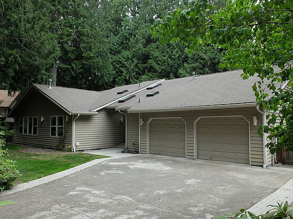 2nd image of 3032 Sunset Beach Dr NW