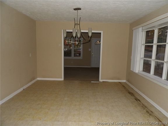 3rd image of 1917 Stanberry St