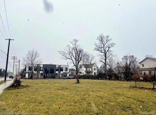 7719 E Lafayette St, Detroit, MI 48214