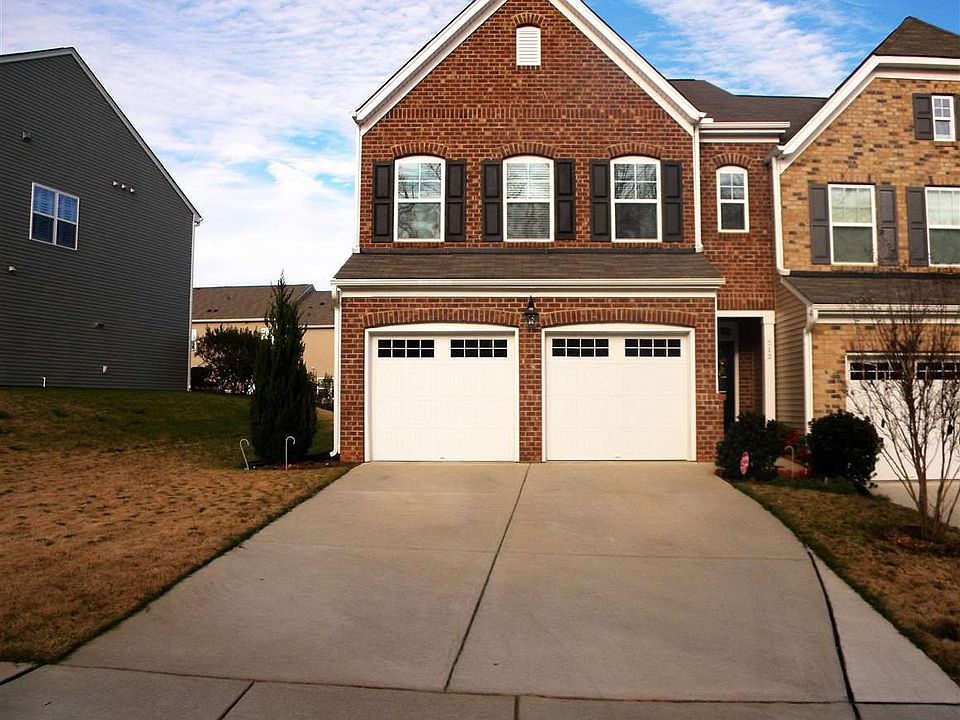 Front View, large drive way