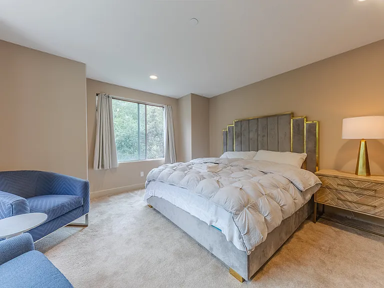 2073 Pasadena Glen Rd — Photo 33