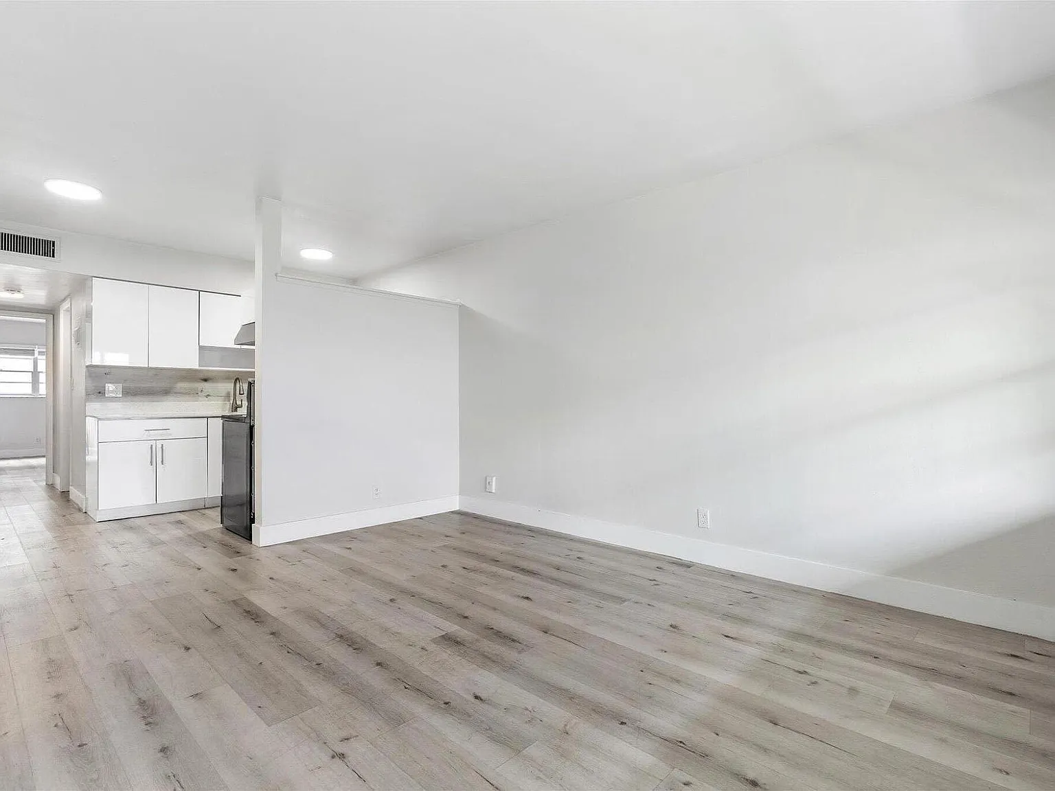 1 bed, 1.0 bath, 600 sqft, $1,850 — Photo 3