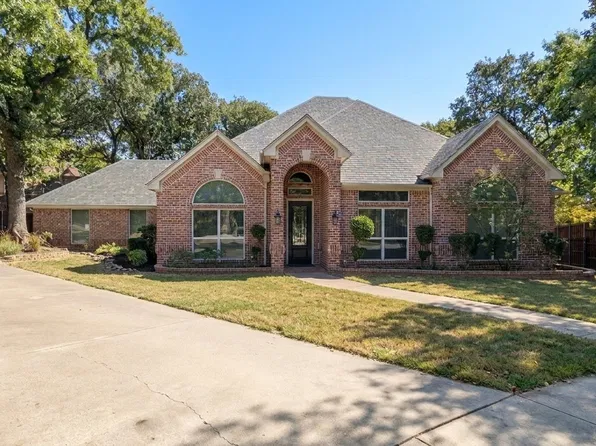 804 Woodbury Ct, Keller, TX 76248