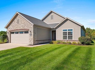 3421 Peppergrass Ct, Green Bay, WI 54311