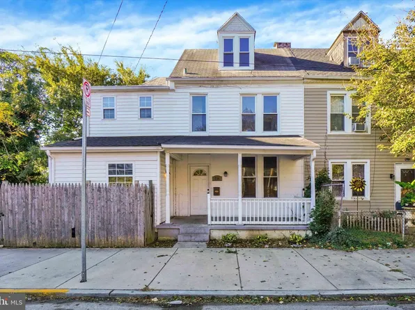234 Elm Ter, York, PA 17401