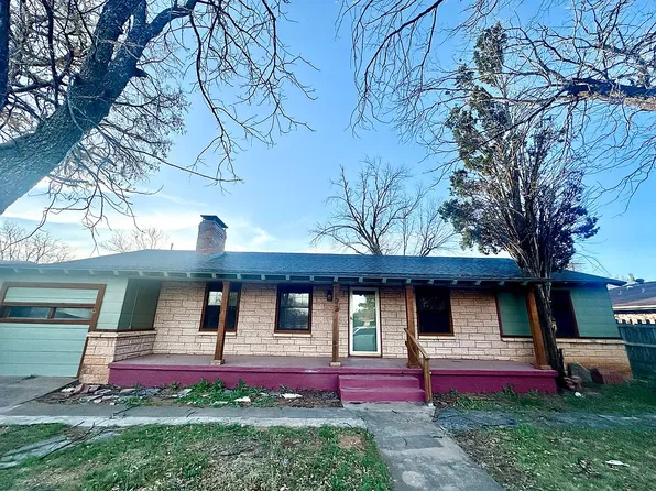 802 Crescent Dr, Sweetwater, TX 79556