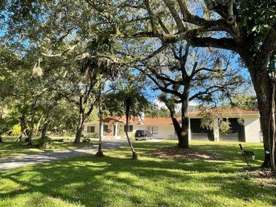 8890 SW 96th St, Miami, FL, 33176