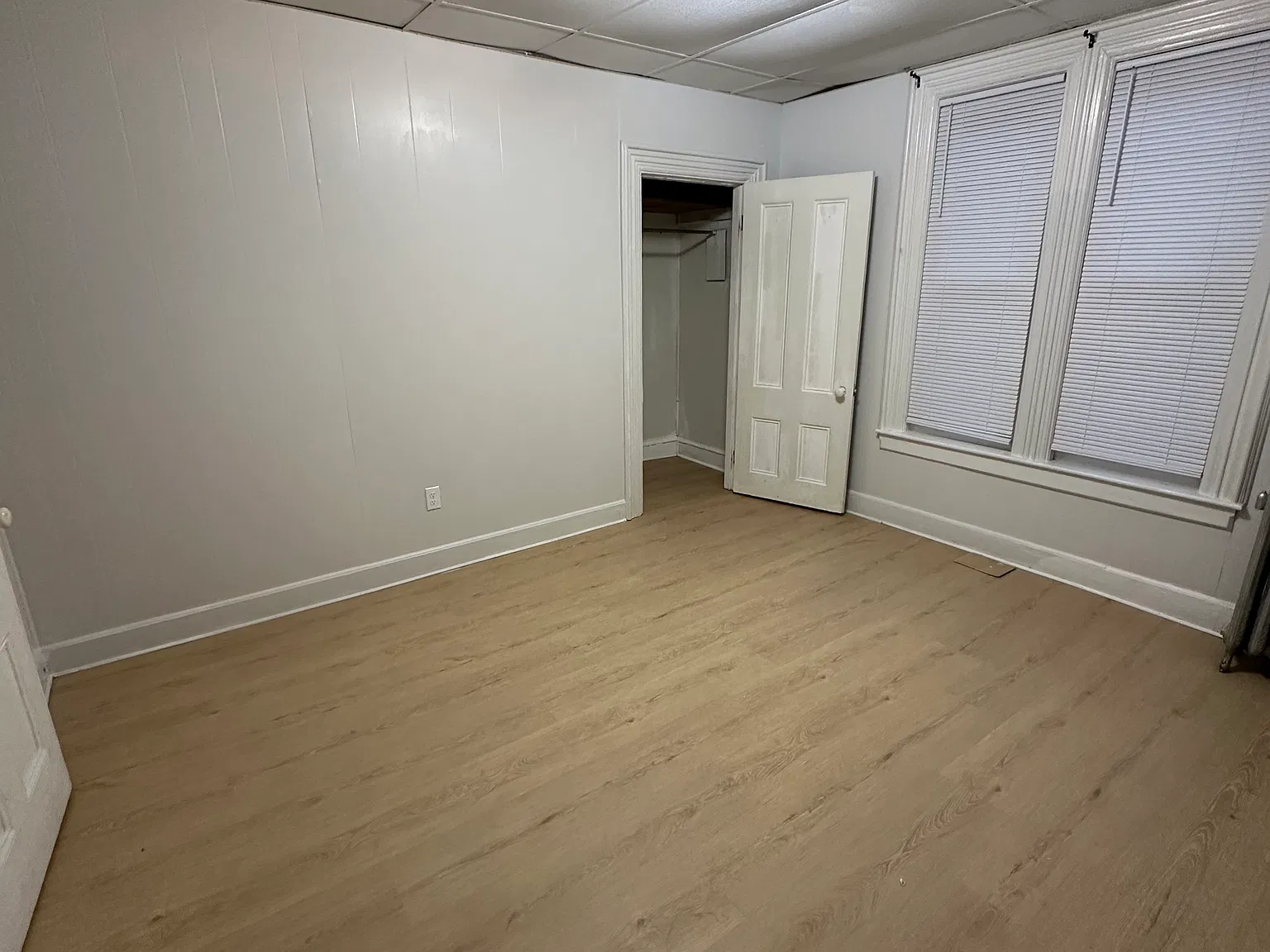 2 bed, 1000 sqft, $1,700 — Photo 4