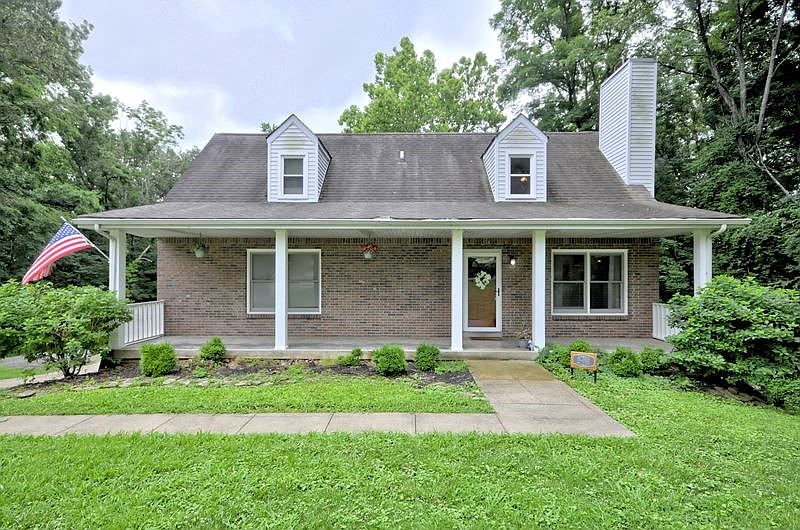 1st image of 3484 Brookfield Dr