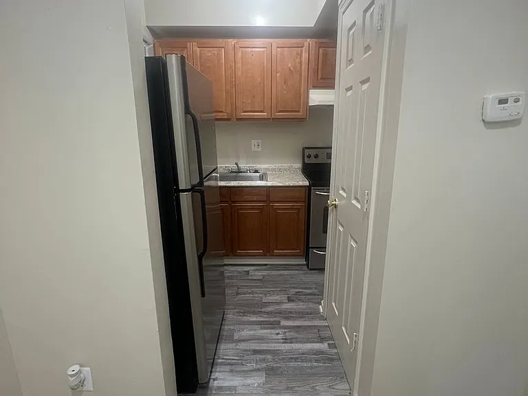 741 Alabama Ave SE — Photo 11
