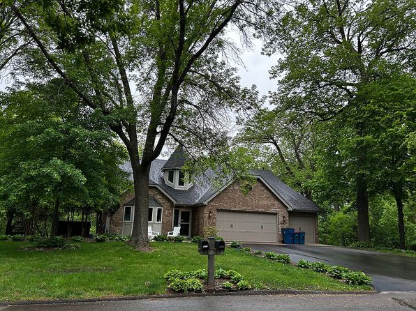 4400 Camelot Dr