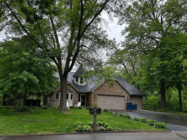 4400 Camelot Dr, Minnetonka, MN 55345