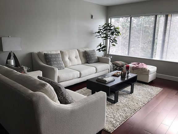 2nd image of 1750 Belleair Forest Dr APT A14