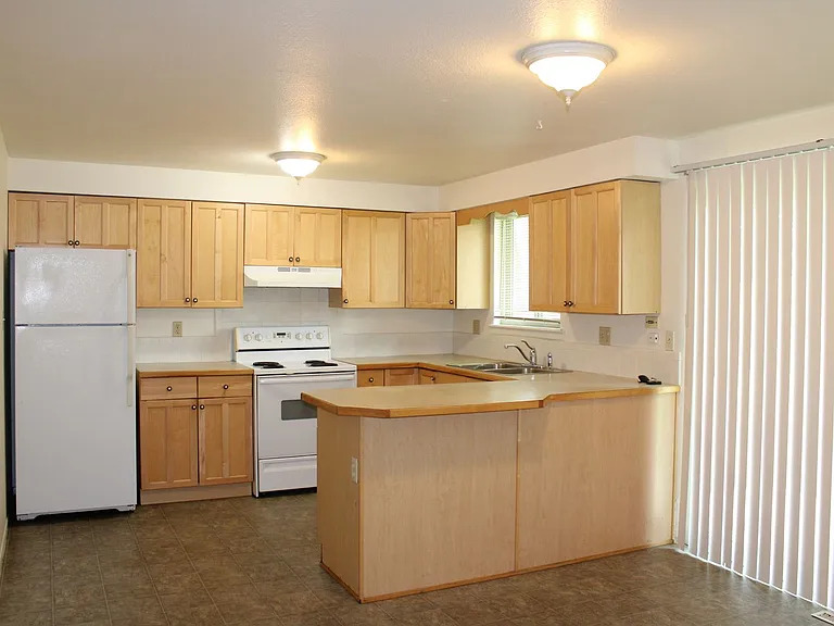 901 Gallup Rd — Photo 3