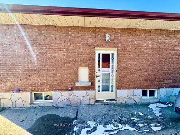 3rd image of 168 Saint Davids Rd