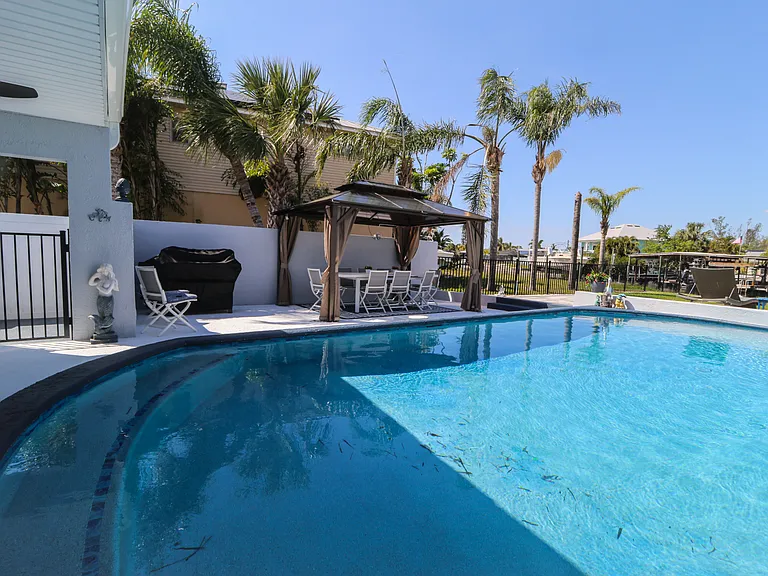 817 Blue Heron Blvd — Photo 15