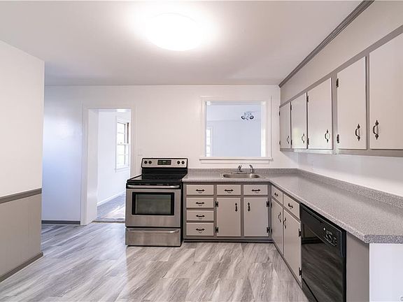5th image of 4813 Adair Ave