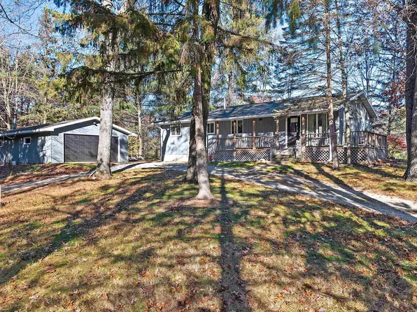 N7031 Menominee Dr, Shawano, WI 54166
