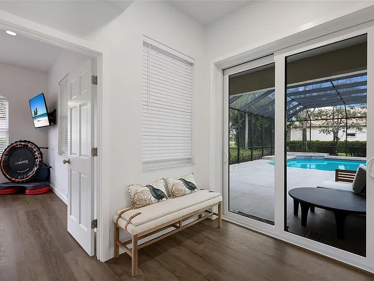 8009 Royal Birkdale Cir — Photo 38