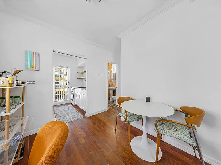 901 Meridian Ave #207 — Photo 10