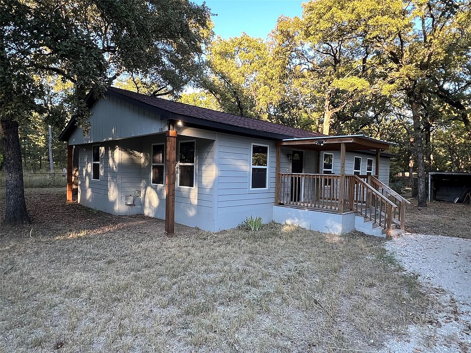1st image of 310 Eagle Dr