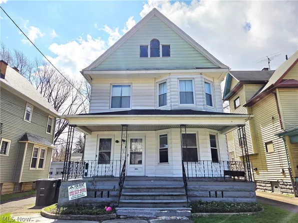 3801 Mapledale Ave, Cleveland, OH 44109