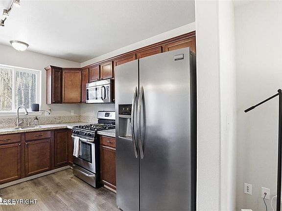 5th image of 20603 Mountain Vista Dr