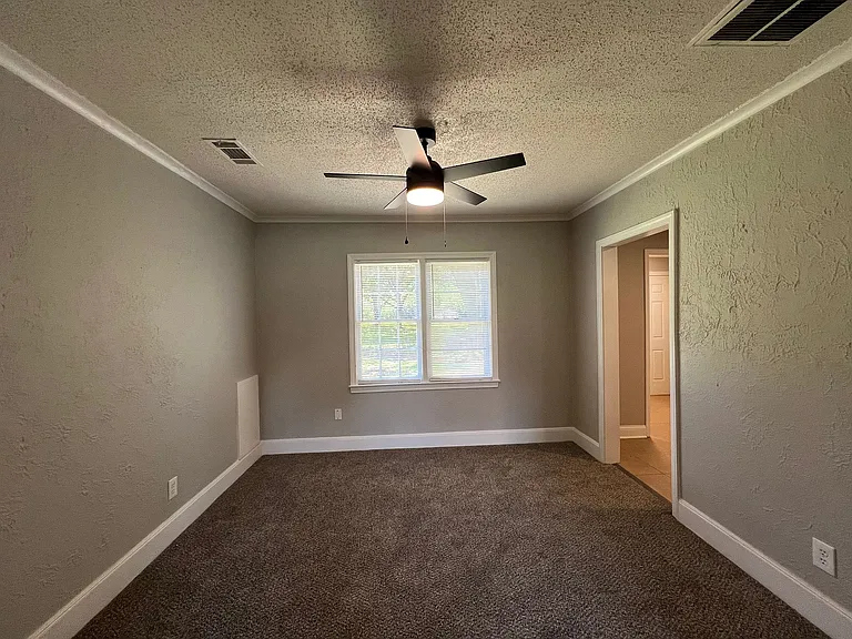 3319 Lucibill Rd — Photo 3