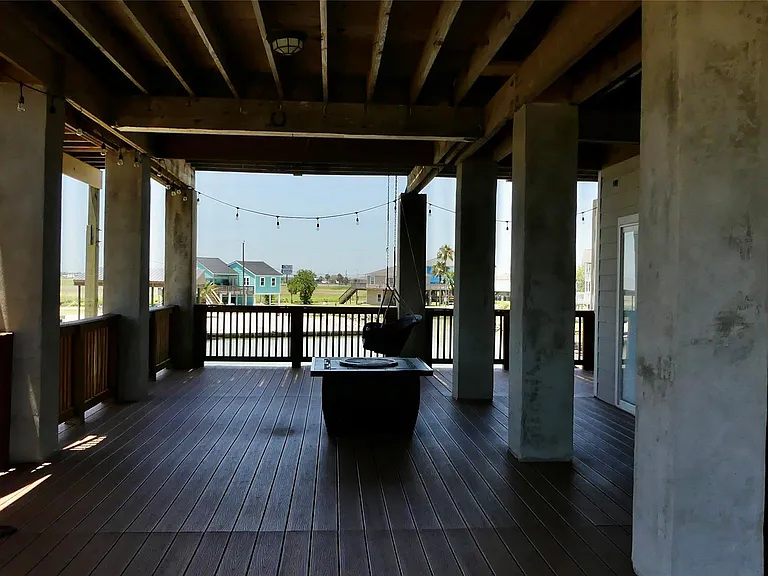 58 Lakeside Dr — Photo 18