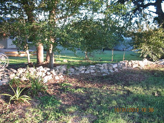 2nd image of 140 Longhorn Dr