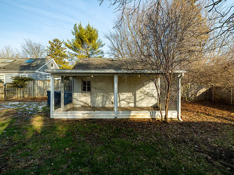 1012 Miner St — Photo 31