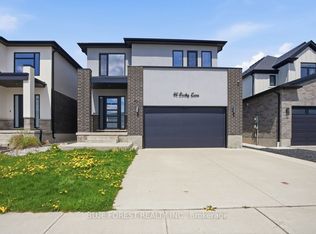 40 Locky Ln, Middlesex Centre, ON N0L1R0