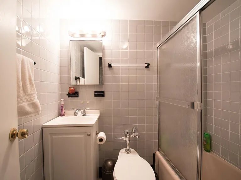 120 Lanark Rd #2 — Photo 9