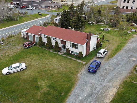 3rd image of 1190 Topsail Road