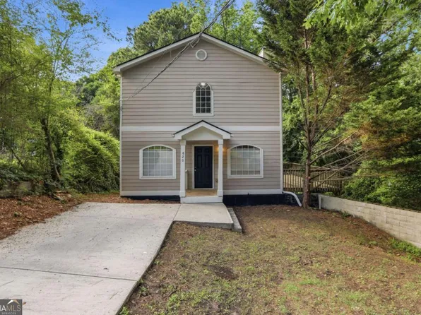 820 Magna Carta Dr NW, Atlanta, GA 30318