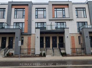 11 Steckley House Ln #408, Richmond Hill, ON L4S 0N1