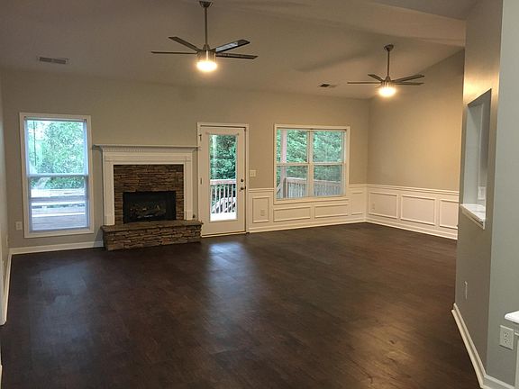 Living room with gas fireplace