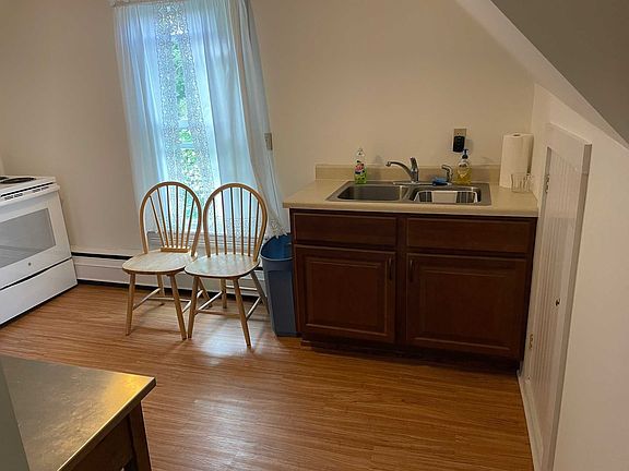 4th image of 23 Washington Ave #3-V