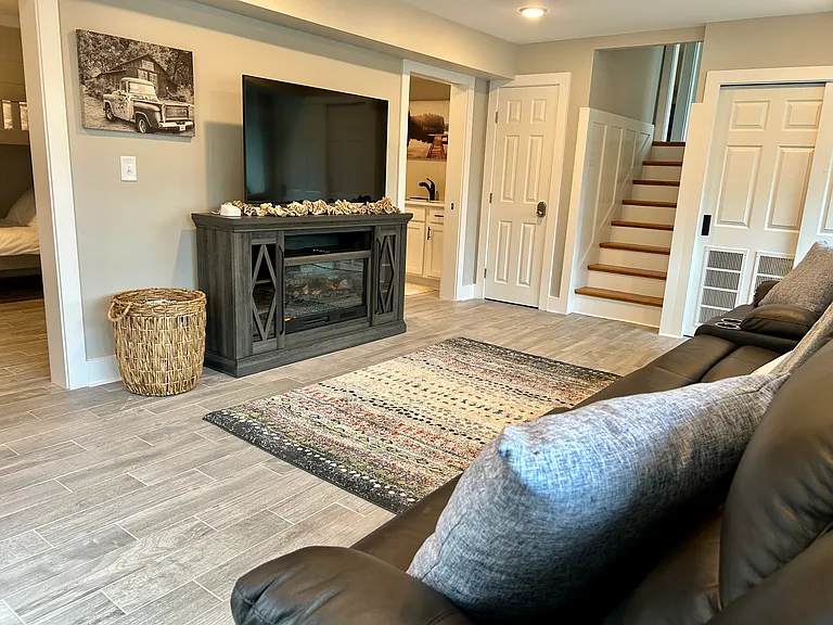 202 Edgewater Dr — Photo 23